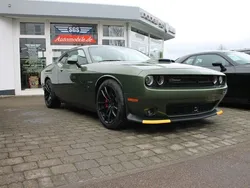Grün Neu 2024 Dodge Challenger Coupé | 54.900 € (Fairer Preis)