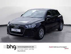 Mythosschwarz metallic Gebraucht 2024 Audi A1 Sportback Advanced Plus Kleinwagen | 23.830 € (Guter Preis)