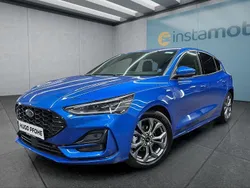 Blau Gebraucht 2024 Ford Focus Limousine | 26.149 € (Guter Preis)
