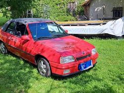 Rot Gebraucht 1993 Opel Kadett Cabrio | 3.500 €
