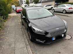 Schwarz Gebraucht 2017 Ford Focus Titanium Kombi | 10.200 € (Fairer Preis)