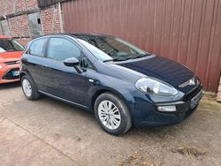 Blau Gebraucht 2011 Fiat Grande Punto Kleinwagen | 2.650 € (Etwas zu teuer)