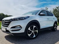Weiß Gebraucht 2017 Hyundai Tucson Style SUV | 16.300 € (Fairer Preis)