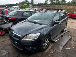 Grau Gebraucht 2008 Ford Focus Limousine | 600 € (Superpreis)