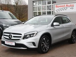 Mercedes GLA200