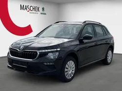 Black magic perleffekt Gebraucht 2024 Skoda Kamiq Essence SUV | 19.340 € (Superpreis)