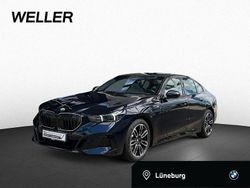 Carbonschwarz (schwarz) Gebraucht 2024 BMW 520 Shadowline Limousine | 50.990 € (Fairer Preis)