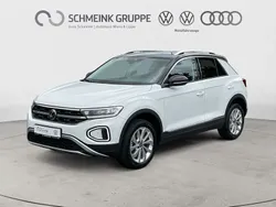 Weiß Gebraucht 2024 VW T-Roc Style SUV | 31.480 € (Etwas zu teuer)