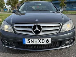 Grau Gebraucht 2009 Mercedes 200 Limousine | 6.500 €