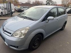 Blau Gebraucht 2004 Toyota Corolla Verso Sol Van / Kleinbus | 3.200 € (Guter Preis)