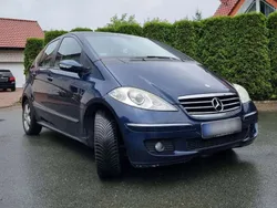 Blau Gebraucht 2006 Mercedes A150 Classic Limousine | 1.000 €