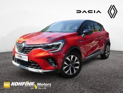 Rot / dezirrot (metallic) Gebraucht 2021 Renault Captur Intens SUV | 18.830 € (Fairer Preis)