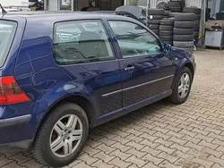 Blau Gebraucht 2001 VW Golf IV Kleinwagen | 1.199 € (Guter Preis)