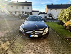 Schwarz Gebraucht 2016 Mercedes C180 Avantgarde Kombi | 16.350 € (Fairer Preis)
