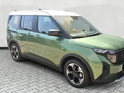 Burstinggreen metallic Neu 2025 Ford Tourneo Courier Active Van / Kleinbus | 26.290 € (Fairer Preis)