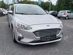 Polarsilber metallic Gebraucht 2019 Ford Focus Titanium Limousine | 14.900 € (Etwas zu teuer)