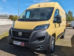 Giallo carioca (vr241/a) Gebraucht 2022 Fiat Ducato Van | 37.490 € (Teuer)