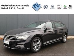 Schwarz Gebraucht 2022 VW Passat Kombi | 24.890 € (Teuer)