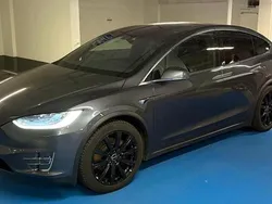 Silber Gebraucht 2020 Tesla Model X SUV | 59.000 €