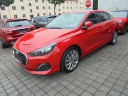 Rot Gebraucht 2020 Hyundai i30 N Line Limousine | 17.990 € (Fairer Preis)
