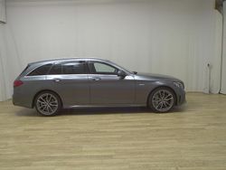 Grau Gebraucht 2020 Mercedes C43 AMG AMG Limousine | 30.980 €