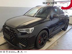 Mythosschwarz metallic Gebraucht 2022 Audi RS Q3 Sport SUV | 57.440 € (Etwas zu teuer)