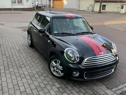 Schwarz Gebraucht 2012 Mini ONE Kleinwagen | 7.500 € (Etwas zu teuer)