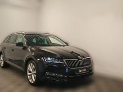 Metallic Gebraucht 2024 Skoda Superb Style Kombi | 32.970 € (Guter Preis)
