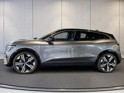 Gebraucht 2024 Renault Mégane Iconic | 45.990 €