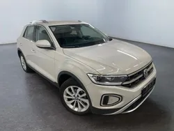 6u ascot grey Gebraucht 2024 VW T-Roc Style SUV | 28.955 € (Guter Preis)
