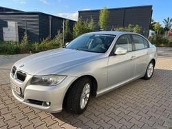 Silber Gebraucht 2009 BMW 318 Limousine | 5.100 € (Fairer Preis)