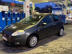 Grau Gebraucht 2007 Fiat Grande Punto Active Kleinwagen | 2.400 € (Fairer Preis)