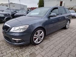 Blau Gebraucht 2011 Skoda Octavia RS Kombi | 5.200 € (Guter Preis)