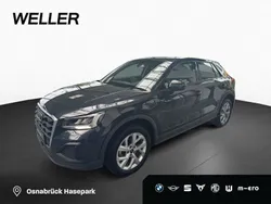 Manhattangrau (grau) Gebraucht 2023 Audi Q2 Comfort SUV | 22.475 € (Fairer Preis)