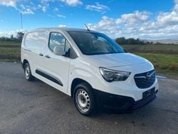 Weiß Gebraucht 2021 Opel Combo Van / Kleinbus | 11.299 € (Guter Preis)