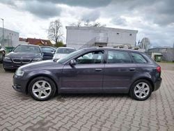 Amethystgrau metallic Gebraucht 2013 Audi A3 Attraction Limousine | 6.550 € (Guter Preis)
