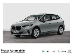 Grau Gebraucht 2024 BMW 218 Van / Kleinbus | 30.900 € (Fairer Preis)
