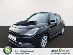 Super black pearl me Gebraucht 2024 Suzuki Swift Comfort Kleinwagen | 17.490 € (Fairer Preis)