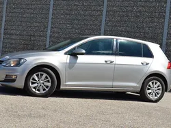 Silber Gebraucht 2014 VW Golf VII Comfortline Limousine | 11.680 € (Fairer Preis)