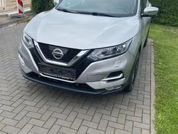 Silber Gebraucht 2018 Nissan Qashqai Acenta SUV | 14.200 € (Fairer Preis)