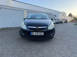 Schwarz Gebraucht 2007 Opel Corsa Edition Limousine | 2.700 € (Guter Preis)