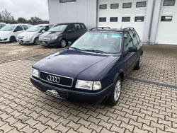 Blau Gebraucht 1993 Audi 80 Kombi | 2.650 €