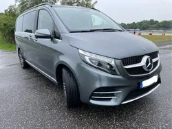 Grau Gebraucht 2019 Mercedes V300 Exclusive Van / Kleinbus | 59.999 € (Fairer Preis)