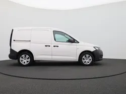 Candyweiß Gebraucht 2024 VW Caddy Comfortline Van / Kleinbus | 27.180 € (Superpreis)