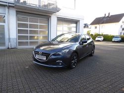 Grau Gebraucht 2016 Mazda 3 Nakama Limousine | 11.490 € (Fairer Preis)