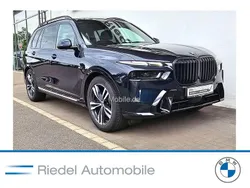 Schwarz Gebraucht 2024 BMW X7 M Sport SUV | 92.890 €