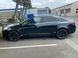 Schwarz Gebraucht 2010 Opel Insignia Limousine | 6.200 € (Fairer Preis)