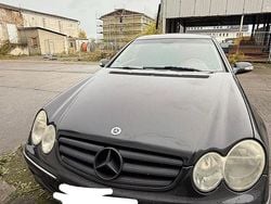 Schwarz Gebraucht 2002 Mercedes CLK270 Coupé | 2.600 €