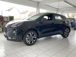 Obsidianschwarz metallic Gebraucht 2023 Ford Puma Gen-E ST-Line SUV | 19.000 €