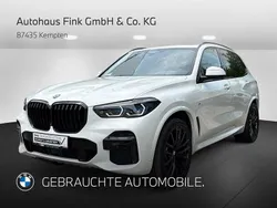 Alpinweiss iii Gebraucht 2021 BMW X5 M Sport SUV | 66.880 € (Teuer)